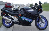1994 Suzuki GSX 750 FR photo